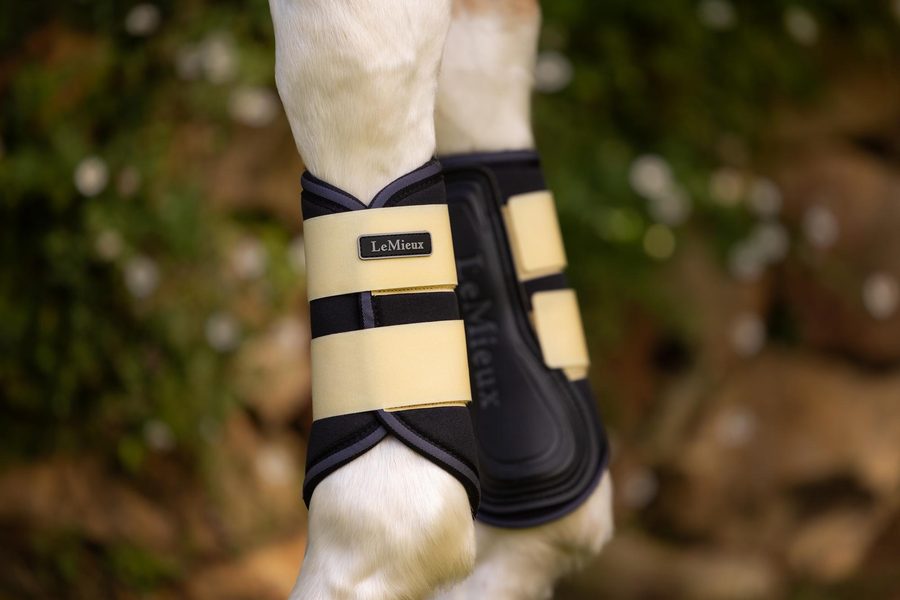 LeMieux Grafter Brushing Boot — photo 10